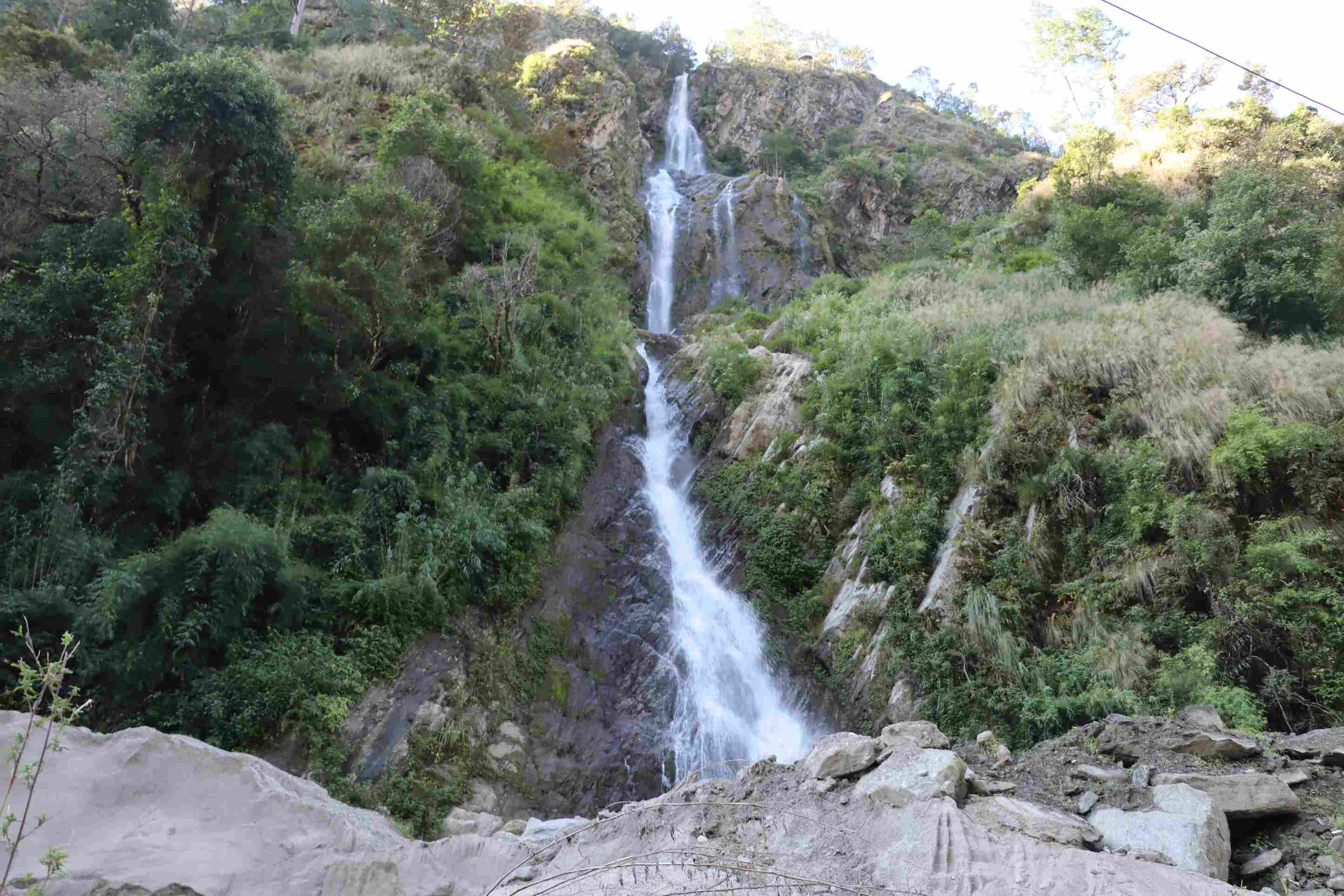 Waterfall on the route to langtang
